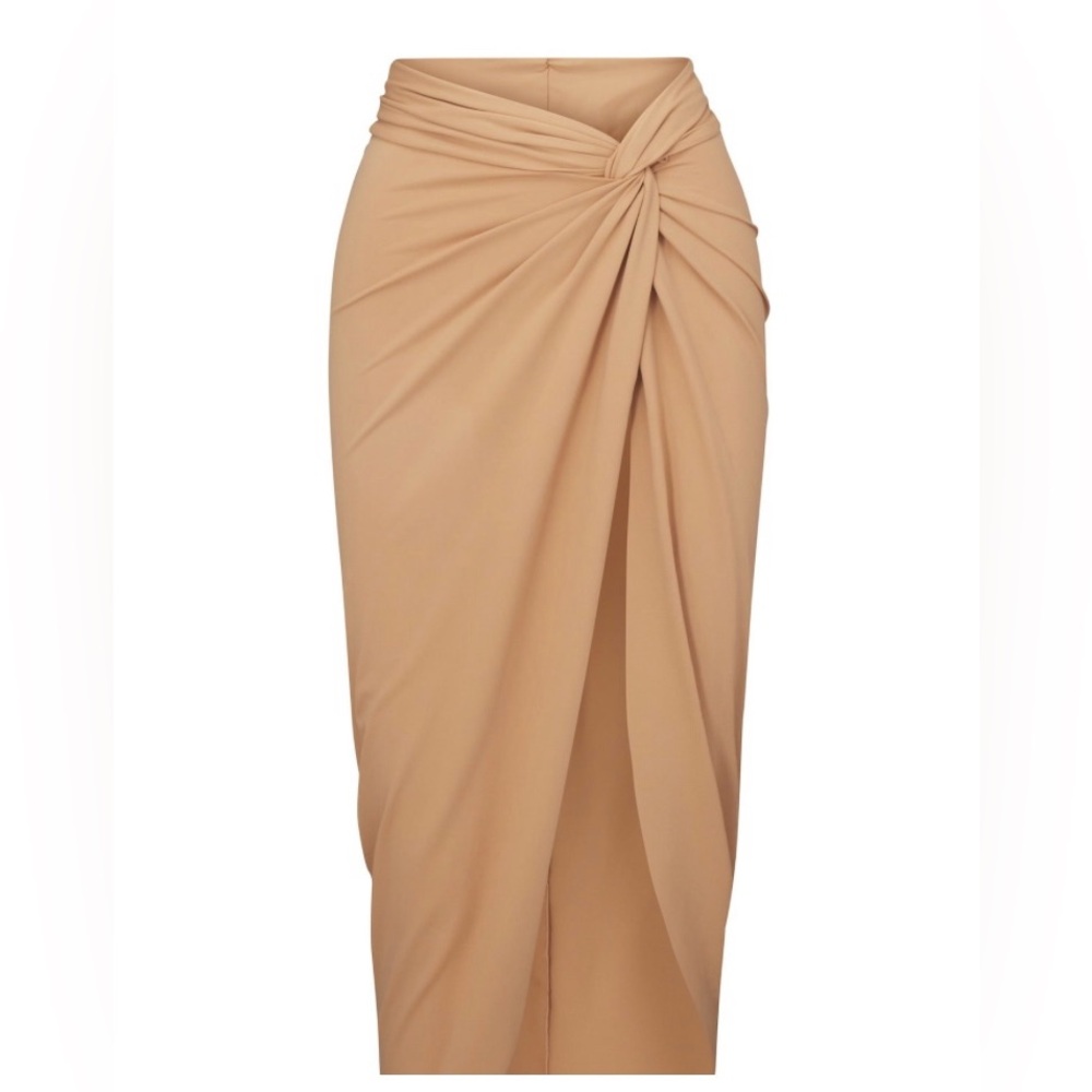 NWT SKIMS Sarong Skirt